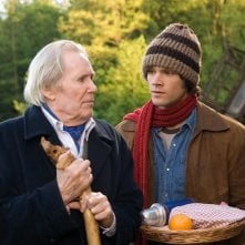 Peter O'Toole con Jared Padalecki nel film 'The Christmas Cottage'