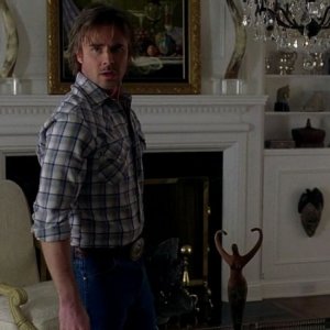 Sam Trammell in una scena dell'episodio 'Nothing But The Blood' della seconda stagione della serie True Blood