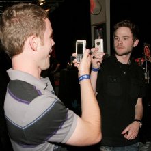 Una foto di Shawn Ashmore insieme al fratello gemello Aaron Ashmore