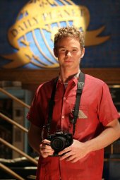 Una immagine promozionale di Aaron Ashmore (Jimmy Olsen) per la serie Smallville