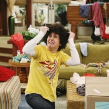 Mitchel Musso in una scena dell'episodio Super(stitious) Girl di Hannah Montana