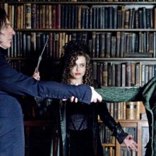 Alan Rickman, Helena Bonham Carter e Helen McCrory in una scena del film Harry Potter e il principe mezzosangue
