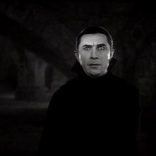 Lo sguardo magnetico di Bela Lugosi nel film Dracula