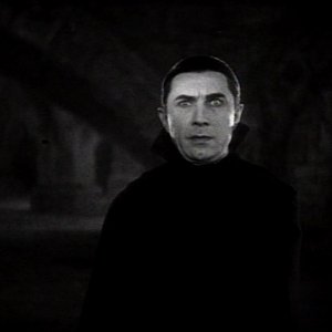 Lo sguardo magnetico di Bela Lugosi nel film Dracula