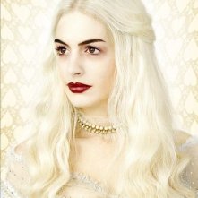 Anne Hathaway E La White Queen In Alice In Wonderland Di Tim Burton 121624