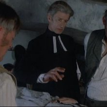 Michael Gwynn con Michael Ripper in una scena del film Il marchio di Dracula