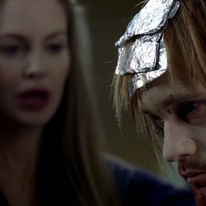 Alexander Skarsgård in un'immagine dell'episodio 'Keep This Party Going' della seconda stagione di True Blood