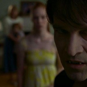 Stephen Moyer in un'immagine dell'episodio 'Keep This Party Going' della seconda stagione della serie True Blood