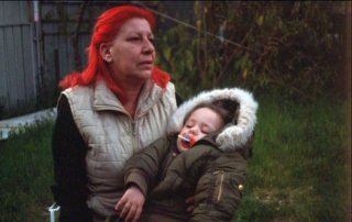 Una scena del film Non è ancora domani (La pivellina)