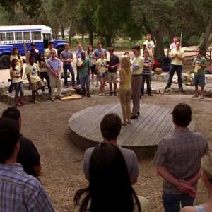 Una scena dell'episodio 'Keep This Party Going' della seconda stagione di True Blood