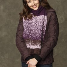 Amy Acker In Una Foto Promozionale Di Happy Town 122303