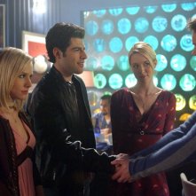 Kristen Bell, Max Greenfield, Alona Tal e Teddy Dunn nell'episodio 'Il vero padre' di Veronica Mars