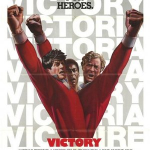 La locandina di Fuga per la vittoria