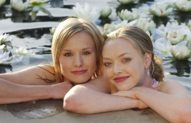 Le migliori amiche, Lilly Kane (Amanda Seyfried) e Veronica Mars (Kristen Bell) nell'ultimo episodio: 'La confessione' della 1 serie di Veronica Mars