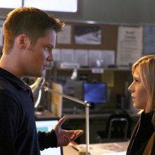 Teddy Dunn e Kristen Bell in una scena dell'episodio 'Allarme bomba' della serie Veronica Mars