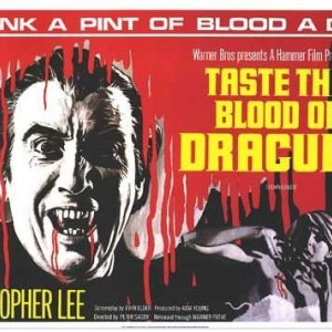 Lobbycard promozionale del film Una messa per Dracula