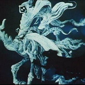 Una spettacolare scena dall'episodio Una notte sul Monte Calvo nel film Fantasia