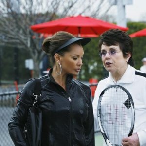 Billie Jean King e Vanessa Williams nel doppio finale della terza stagione di Ugly Betty