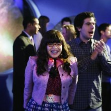 Daniel Eric Gold ed America Ferrera in una scena dell'episodio In the Stars di Ugly Betty