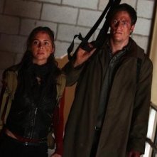 Eliza Dushku e Tahmoh Penikett in una scena dell'episodio Epitaph One di Dollhouse