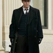 Johnny Depp in una scena di Nemico pubblico