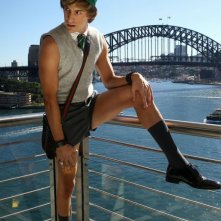 Sacha Baron Cohen Nei Panni Di Bruno A Sidney Con Un Favoloso Look Da Scolaretto 122905