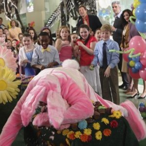Un momento dell'episodio Rabbit Test di Ugly Betty
