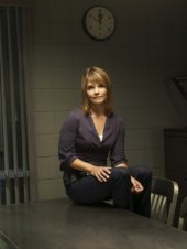 Kathryn Erbe in una immagine promozionale della serie Law & Order: Criminal Intent