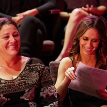 Jennifer Love Hewitt con Camryn Manheim nell'episodio Stage Fright della quarta stagione di Ghost Whisperer
