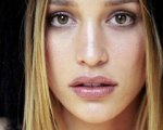 Piper Perabo tra affari di cuore e missioni segrete