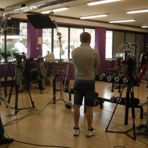 Una foto sul set della sit-com Gym Tonic Comedy