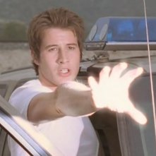 Michael (Brendan Fehr) usa i suoi poteri in una scena dell'episodio 'Destino' della serie Roswell