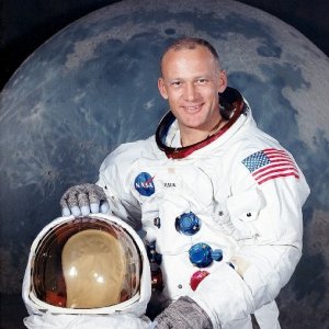 L'astronauta Buzz Aldrin