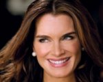 Brooke Shields approda a Furry Vengeance