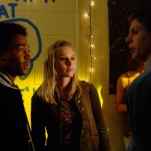 Percy Daggs III (Wallace), Kristen Bell (Veronica) e Michael Cera (Dean) nell'episodio 'L'amico del college' di Veronica Mars