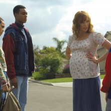 Toni Collette (al centro) in una sequenza del film Niente velo per Jasira, 2007