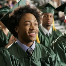 Wallace Fennel (Percy Daggs III) alla festa dei Diplomi nell'episodio 'Nessuna foto' di Veronica Mars