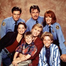 Una foto promo del cast de La Famiglia Brock