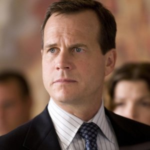 Bill Paxton in una scena della terza stagione di Big Love