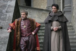 Vincent Riotta e Cosimo Fusco in una scena della fiction Mediaset Il falco e la colomba