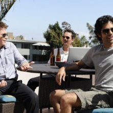 Kevin Dillon, Adrian Grenier e Kevin Connolly una scena dell'episodio 'Drive' della sesta stagione di Entourage