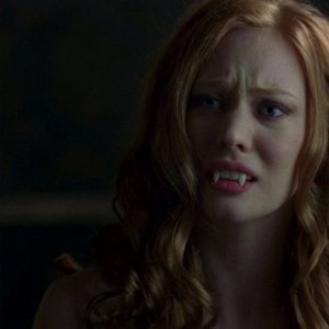 Deborah Ann Woll in una scena dell'episodio 'Shake and Fingerpop' della serie tv True Blood