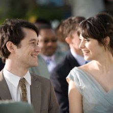 Joseph Gordon-Levitt e Zooey Deschanel in una scena del film (500) Days of Summer