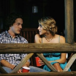 Zachary Abel e Cassie Scerbo nell'episodio Blowing Off Steam della serie  Make It or Break It