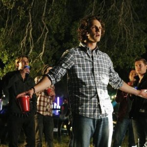 Zachary Abel in una scena dell'episodio Blowing Off Steam della serie  Make It or Break It