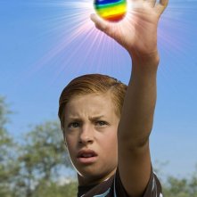 Jimmy Bennett è Toe Thompson nel film Il mistero della pietra magica