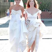 Dana Delany e Teri Hatcher sul set della sesta stagione di Desperate Housewives