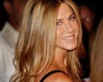 Jennifer Aniston contro il razzismo
