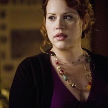 Molly Ringwald in una scena dell'episodio What's Done Is Done de La vita segreta di una teenager americana