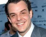Danny Huston avvocato del Dottor Morte